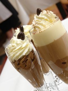 Una foto de Mousse de café
