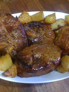 Una foto de Pierna de cordero al horno tradicional
