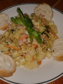 Una foto de Pasta fría con vegetales