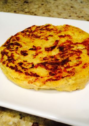 Una foto de Tortilla estilo española de calabaza, trufa y parmesano