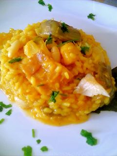 Una foto de Arroz con bacalao y judías blancas