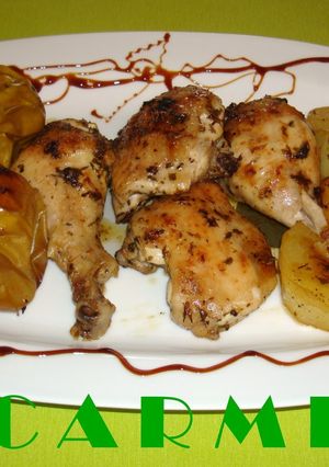 Una foto de Pollo asado con manzanas