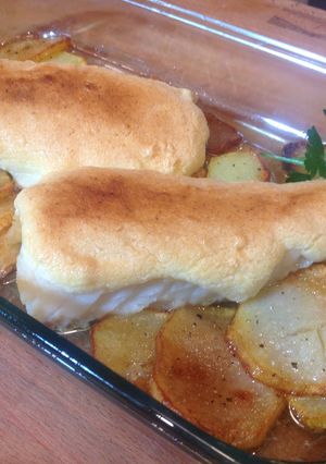 Una foto de Bacalao a la muselina de ajos
