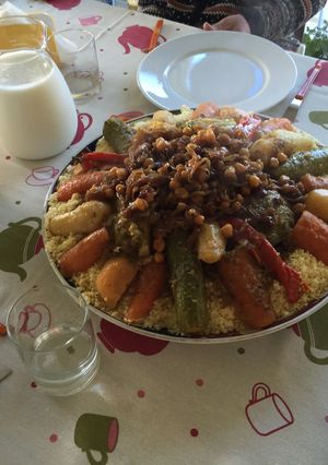 Una foto de Couscous con carne y siete verduras – Receta de Marruecos