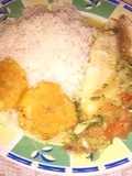Tilapia ahogada en agua de coco