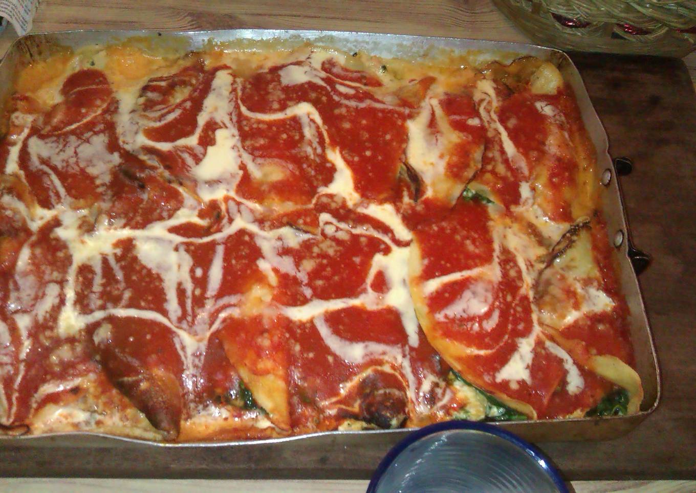 Crepes rellenos con verduras y pollo