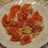 Ensalada de patatas, tomates y atún