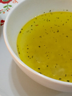 Una foto de Sopa de ajo fácil y rápida