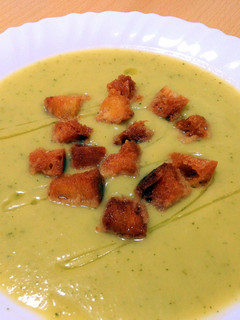 Una foto de Crema de calabacín al roquefort