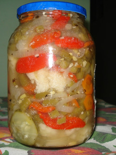 Una foto de Chile picante encurtido