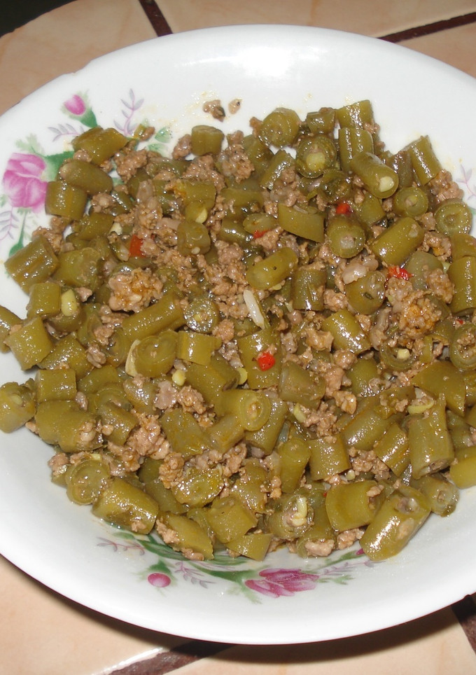 Una foto de Picadillo de vainicas (Judias verdes) y carnita molida