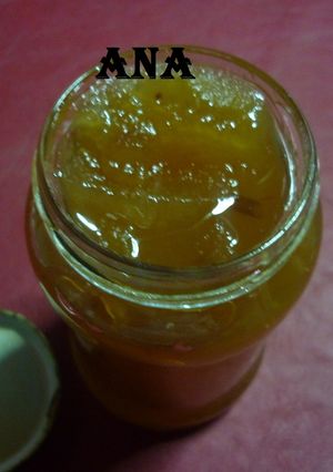 Una foto de Mermelada de manzana en microondas