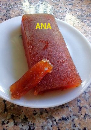 Una foto de Dulce de manzana en barra de microondas