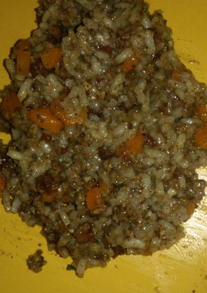 Una foto de Arroz con morcilla dulce