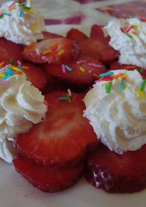 Una foto de Fresas con color