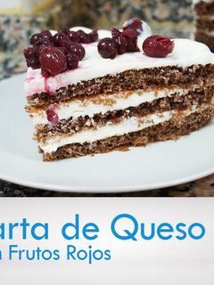 Una foto de Tarta de queso y frutos rojos