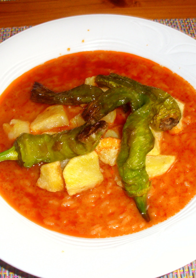 Una foto de Arroz con tomate