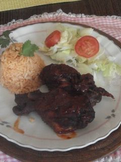 Una foto de Pollo enchilado de mi prima al horno
