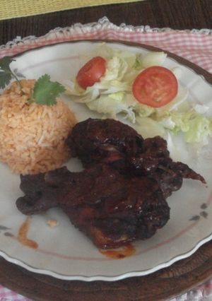 Una foto de Pollo enchilado de mi prima al horno