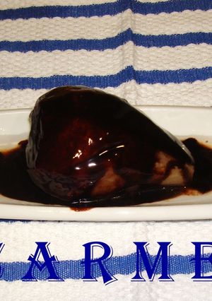 Una foto de Peras chocolateadas con licor