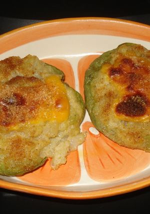 Una foto de Chayotes rellenos