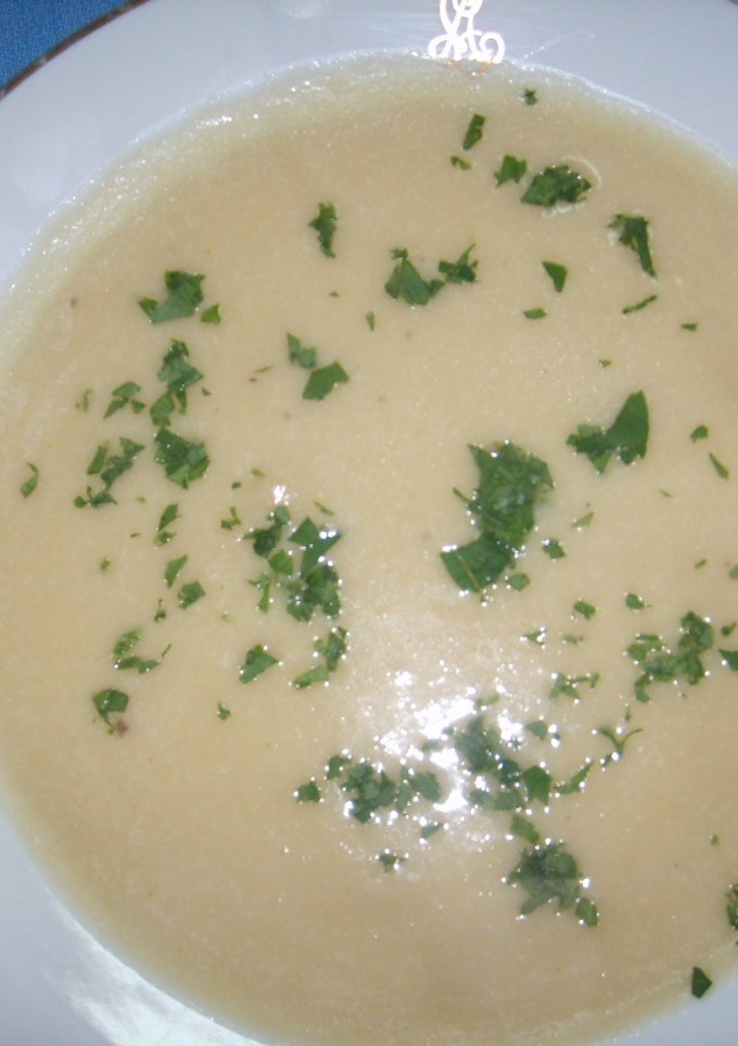 Una foto de Vichyssoise de ostras o porrusalda de ostras