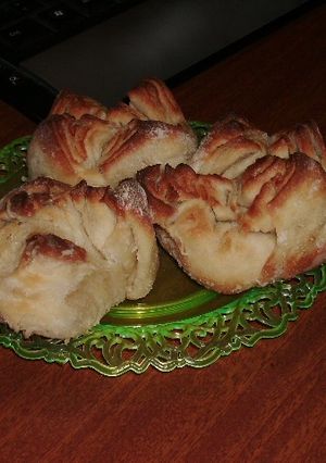 Una foto de Bollo suave ¡ Y del horno salen... rosas !