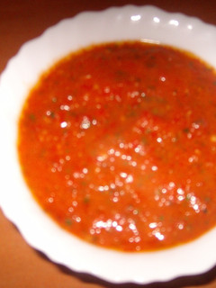 Una foto de Salsa de pimientos rojos