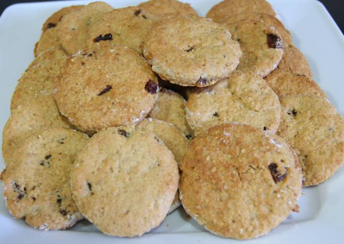 Galletas integrales con pasas sultanas Receta de cfontg- Cookpad