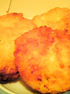 Una foto de Tortillas de yuca con queso