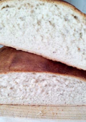 Una foto de Hogaza de pan con semilla de lino