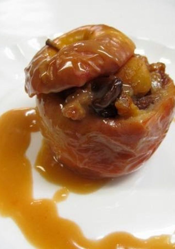 Una foto de Manzanas al horno con frutos secos al ron