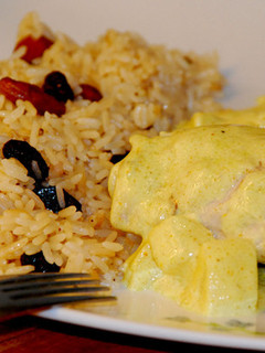 Foto principal de Pollo al curry con manzanas y peras