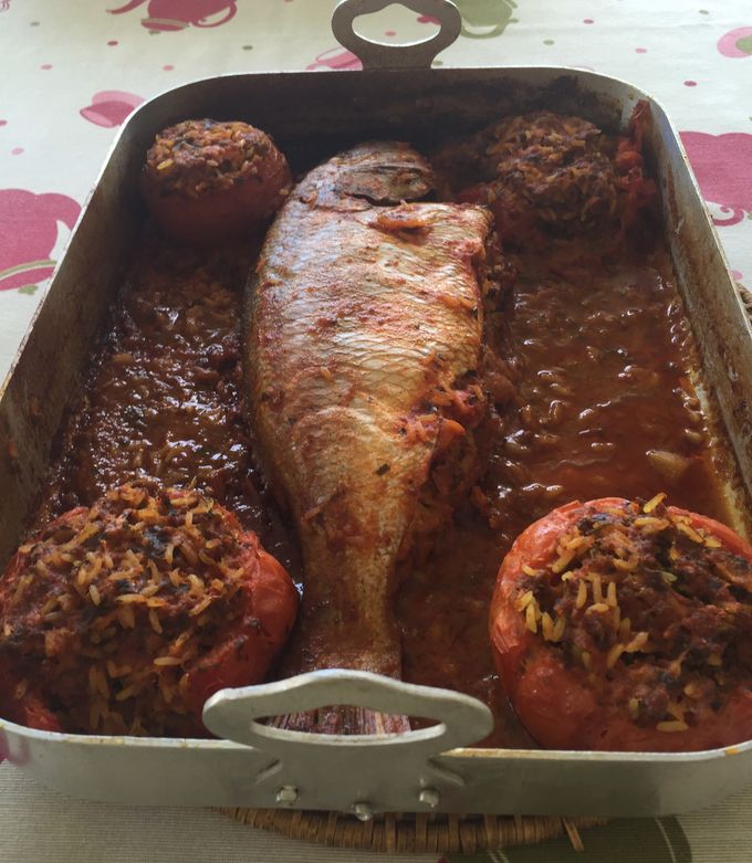 Una foto de Pescado relleno con carne picada