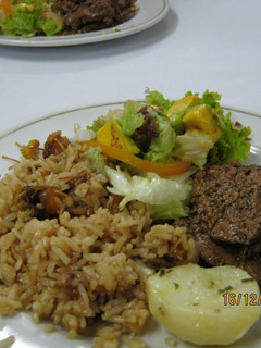 Una foto de Arroz con plátano maduro