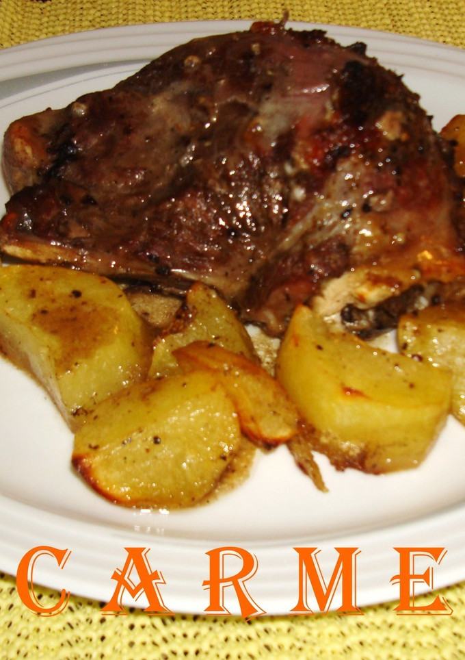 Una foto de Carrilleras asadas a la sidra