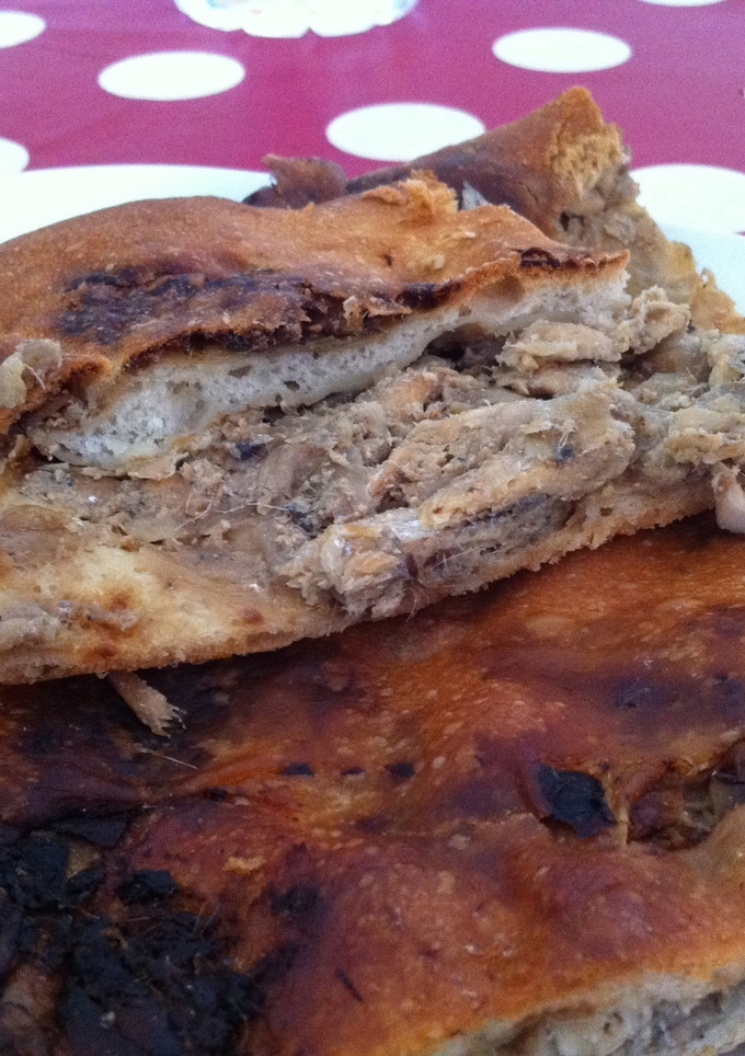 Una foto de Coca de boquerón