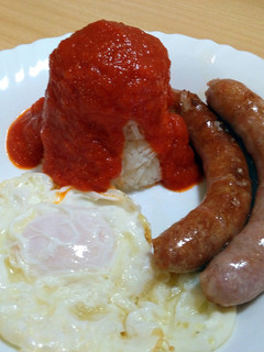 Una foto de Arroz blanco con tomate (cubana)