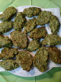 Una foto de Buñuelos de brocoli y zanahoria