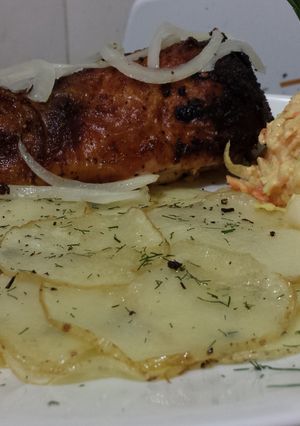 Una foto de Pollo entero a la cerveza (en lata)