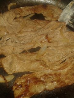 Una foto de Bisteces de res en jugo de limón