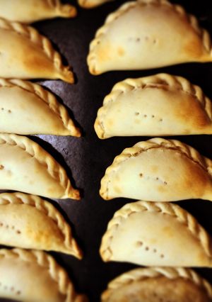 Una foto de Empanadas de atún al horno