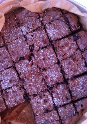 Una foto de Tarta de bizcocho de chocolate