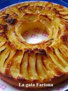 Una foto de Bizcocho con manzana