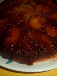 Una foto de Torta de ciruelas
