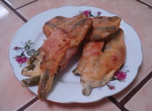 Una foto de Rollos de vainica con tocineta (Barbudos)