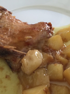 Una foto de Chuletas de cerdo en salsa