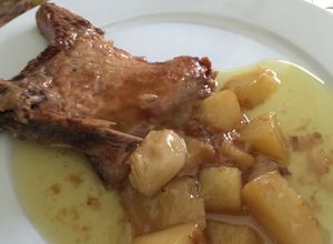 Foto principal de Chuletas de cerdo en salsa