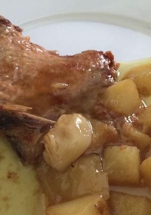 Una foto de Chuletas de cerdo en salsa