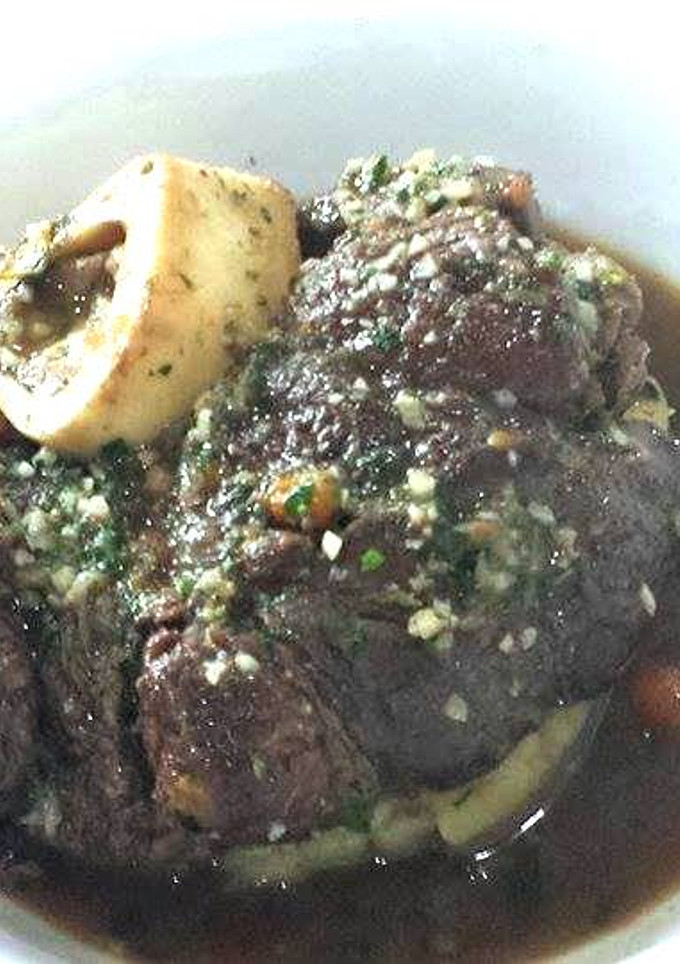 Una foto de Ossobuco sobre Pure de boniato